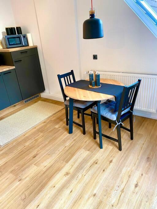 Ferienwohnung Emelie Fuer 2 Personen Esens Extérieur photo
